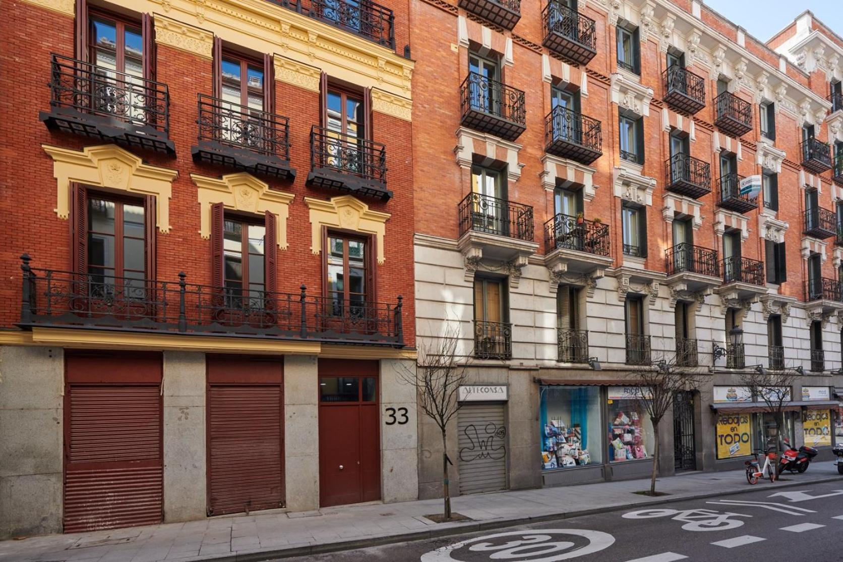 Plazamayorsuites Madrid Ngoại thất bức ảnh