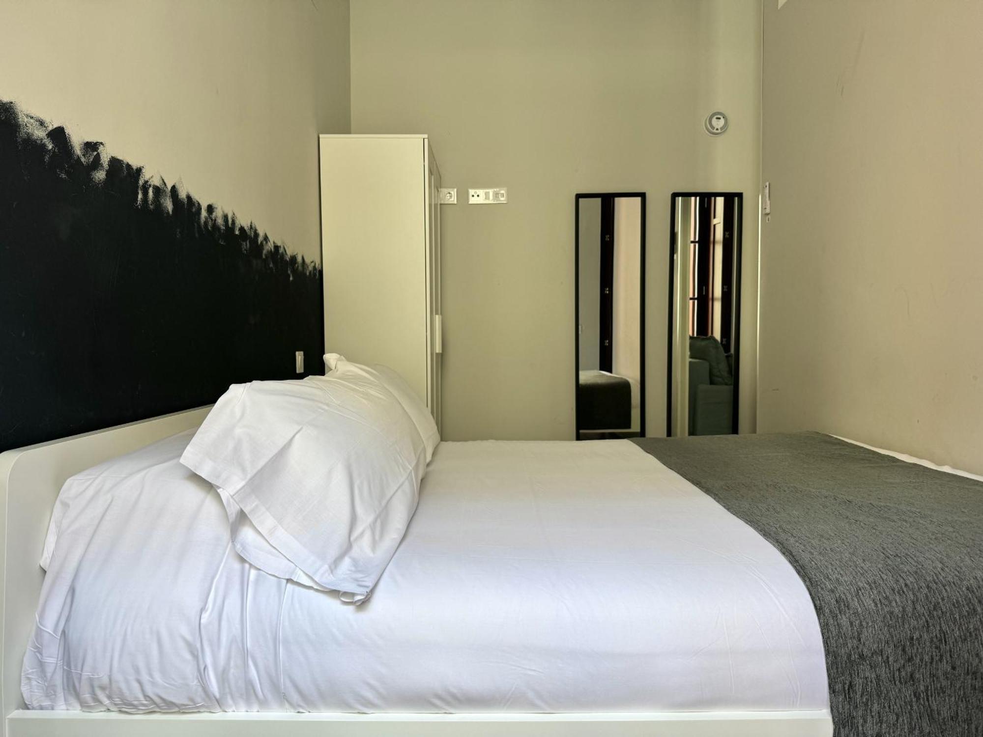 Plazamayorsuites Madrid Ngoại thất bức ảnh