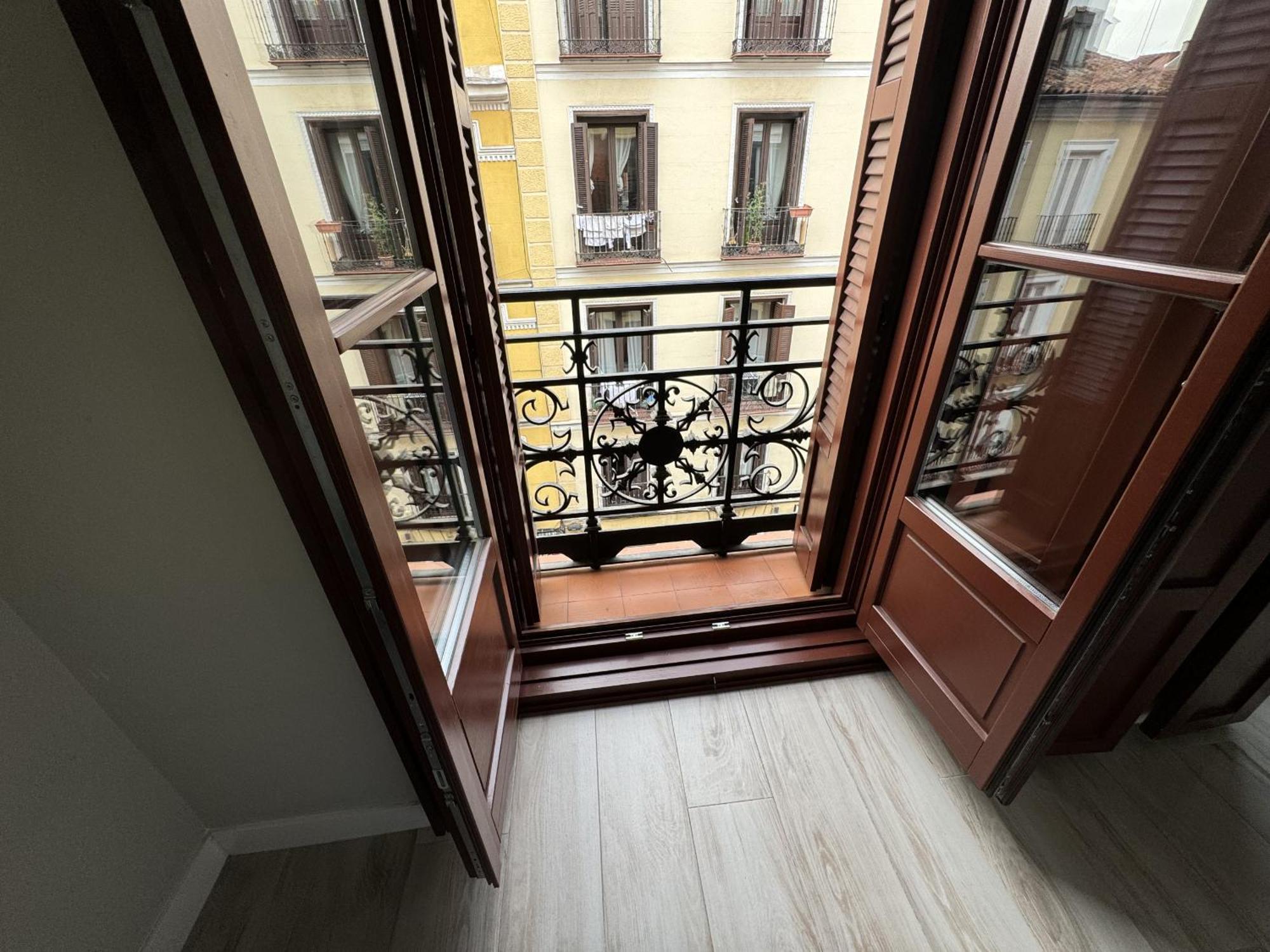Plazamayorsuites Madrid Ngoại thất bức ảnh