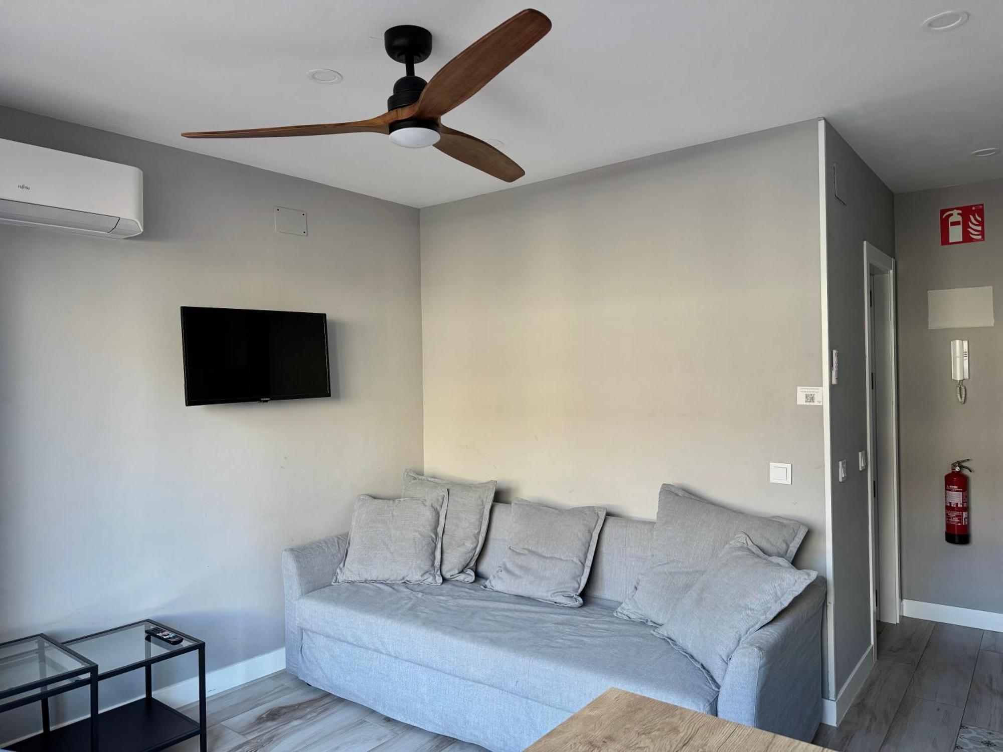 Plazamayorsuites Madrid Ngoại thất bức ảnh